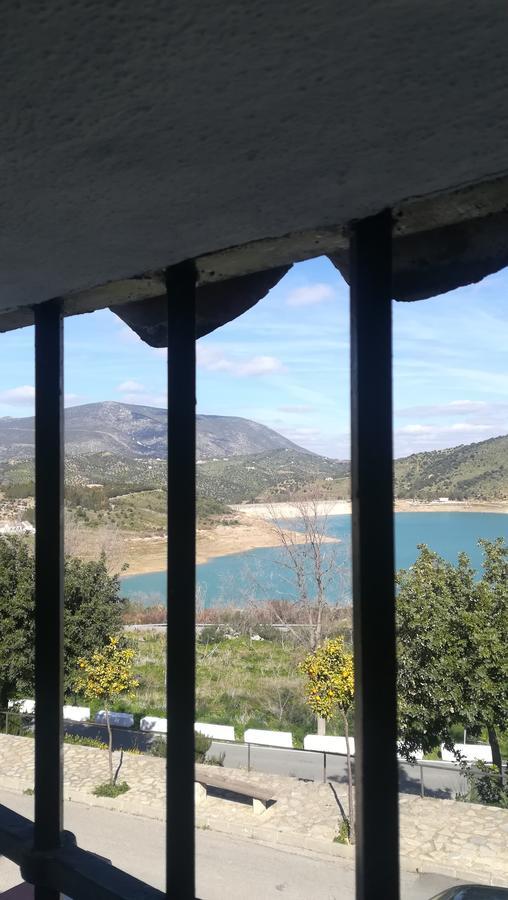 Villa El Penon Zahara De La Sierra Esterno foto